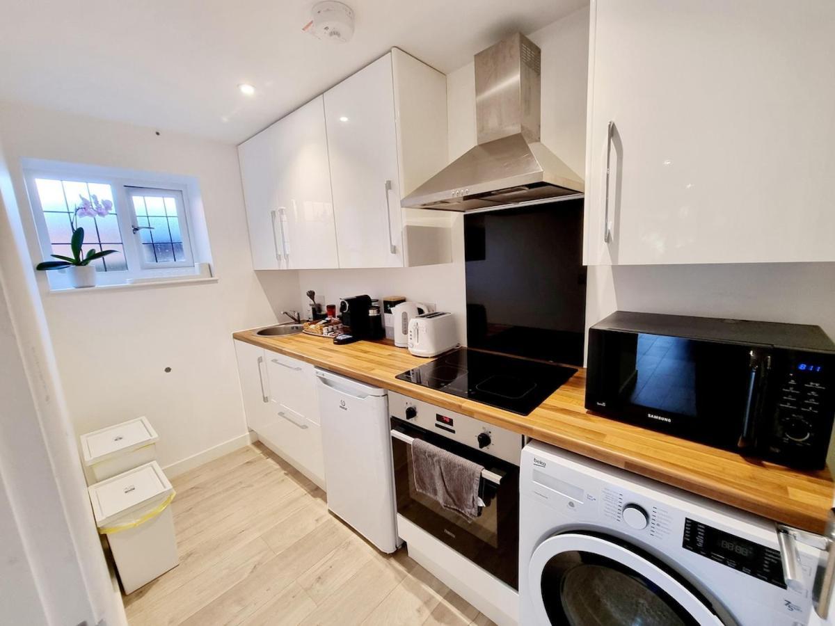 Private Self-Contained Place Bournemouth Bagian luar foto