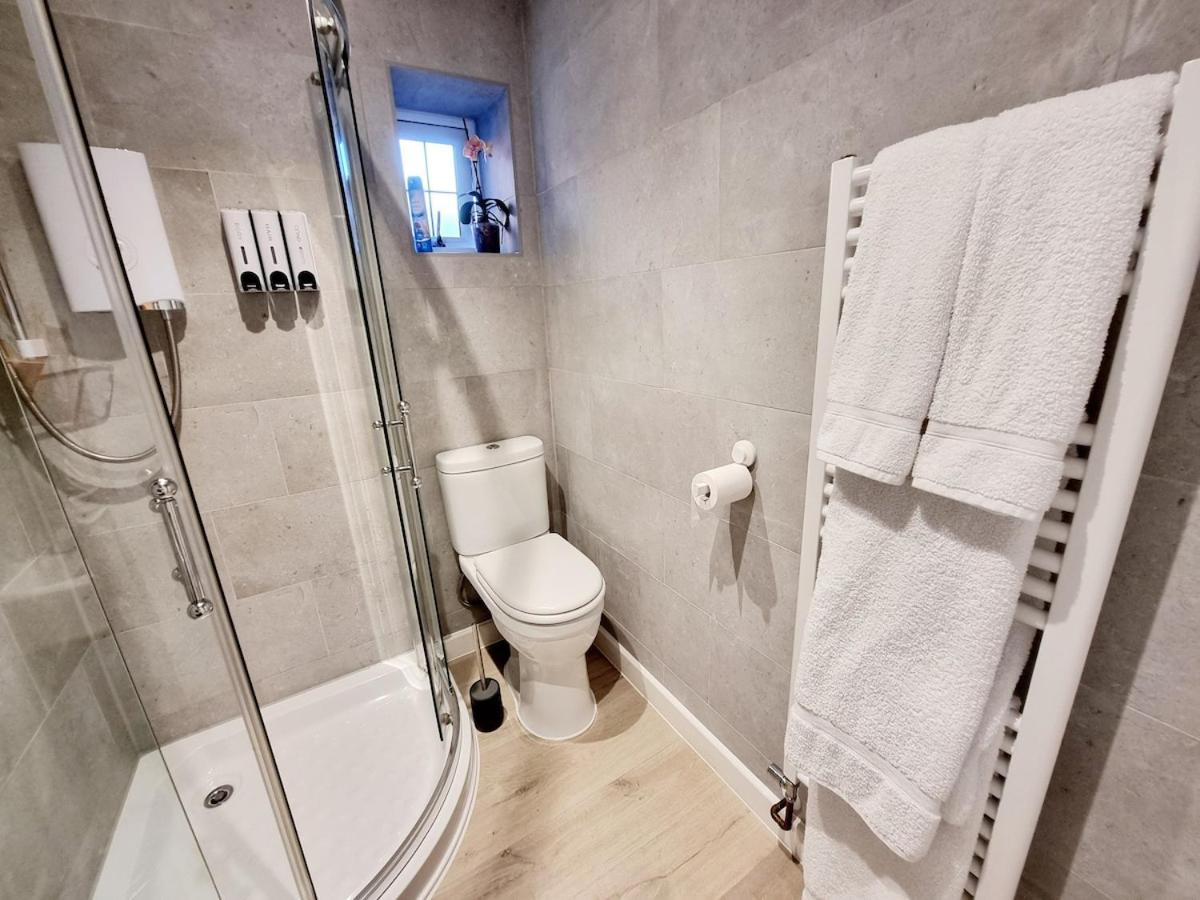 Private Self-Contained Place Bournemouth Bagian luar foto